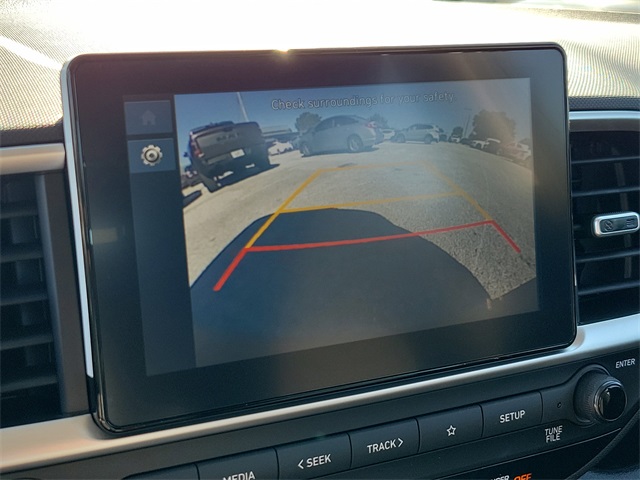 2026 Hyundai Venue SE Image 15 of 29