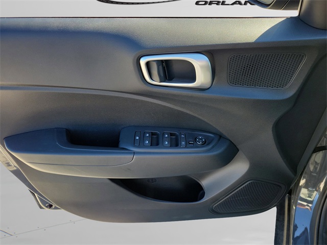 2026 Hyundai Venue SE Image 20 of 29