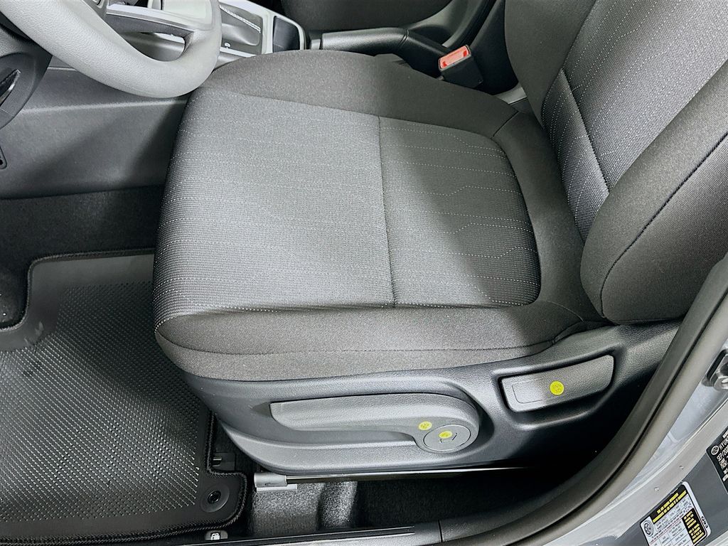 2026 Hyundai Venue SE Image 19 of 22