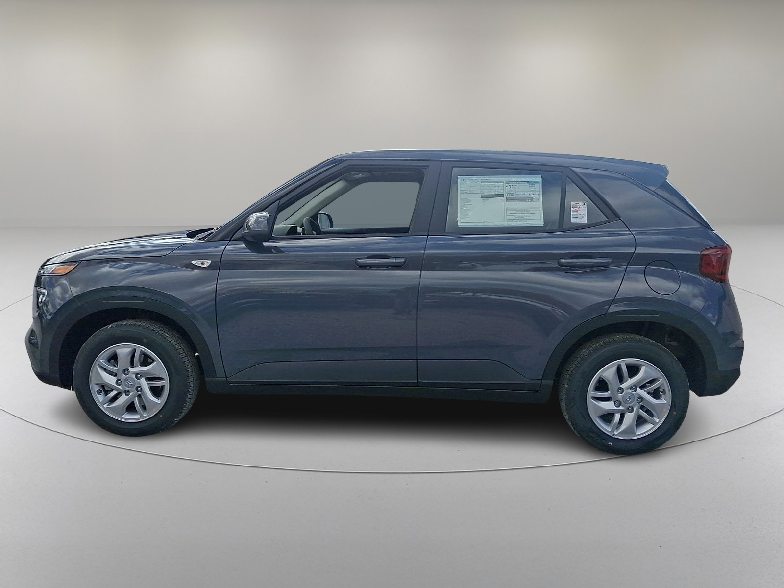 2026 Hyundai Venue SE Image 8 of 20