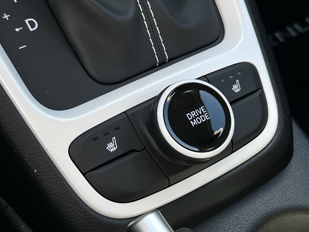 2026 Hyundai Venue SEL Image 16 of 16