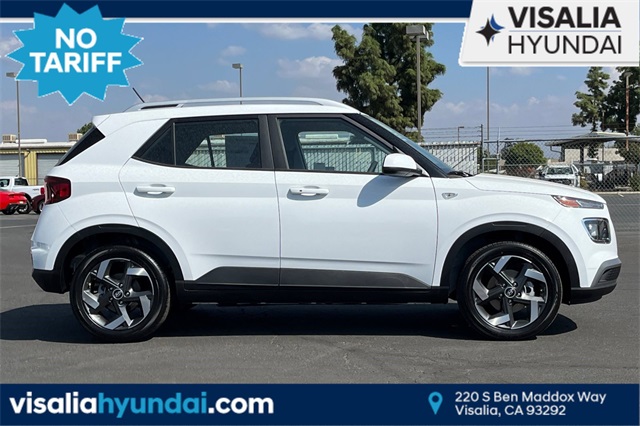2026 Hyundai Venue SEL Image 5 of 34