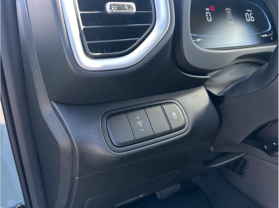 2026 Hyundai Venue SEL Image 23 of 24