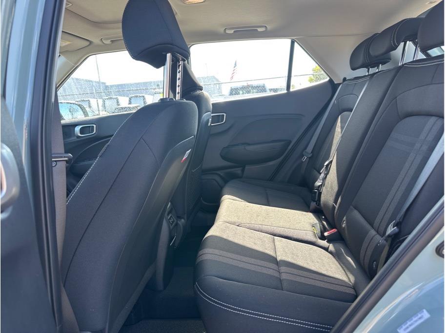 2026 Hyundai Venue SEL Image 10 of 24