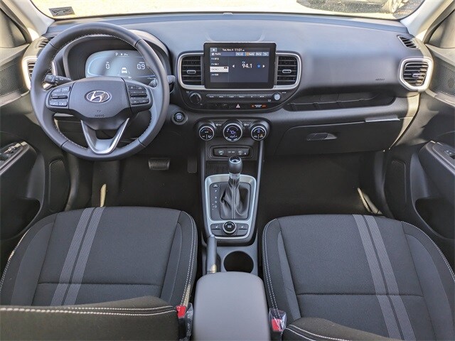 2026 Hyundai Venue SEL Image 12 of 28