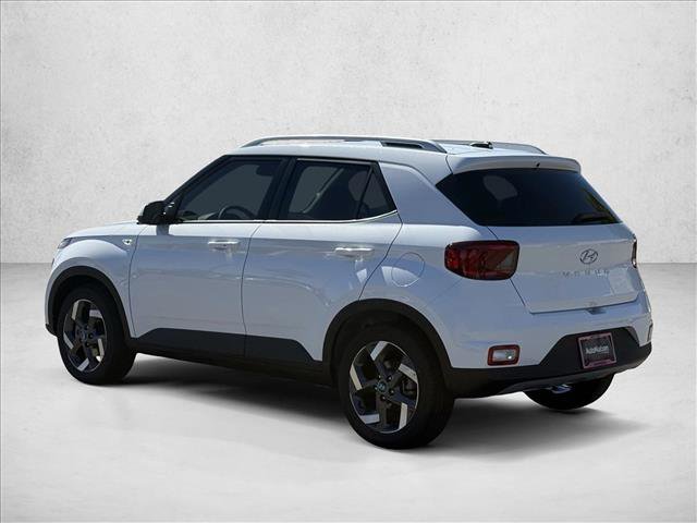 2026 Hyundai Venue SEL Image 6 of 18