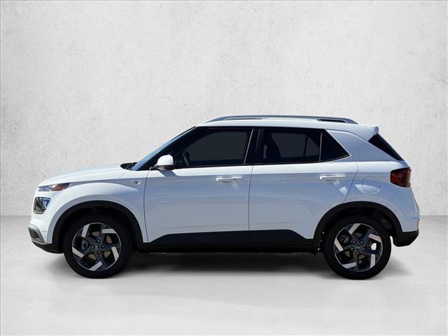 2026 Hyundai Venue SEL Image 7 of 18