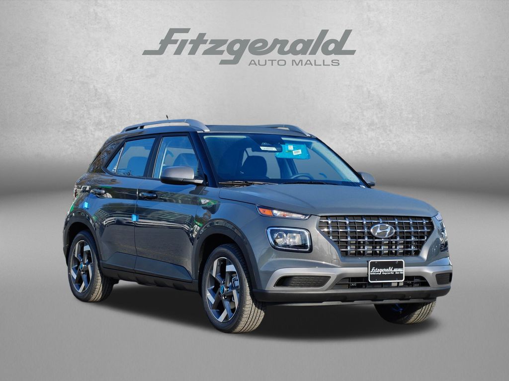 2026 Hyundai Venue SEL Image 3 of 24