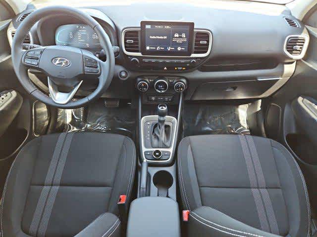 2026 Hyundai Venue SEL Image 19 of 34