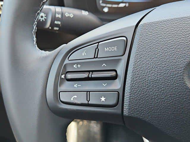 2026 Hyundai Venue SEL Image 31 of 34