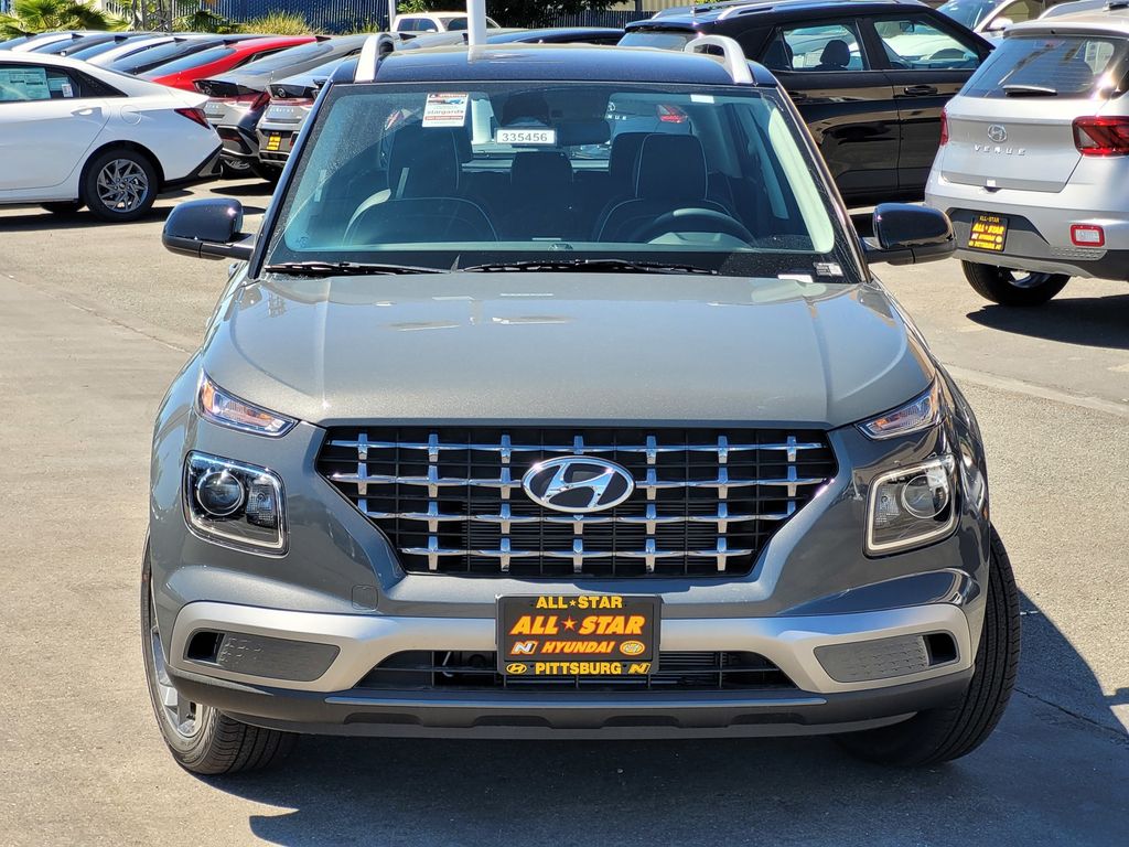 2026 Hyundai Venue SEL Image 2 of 10