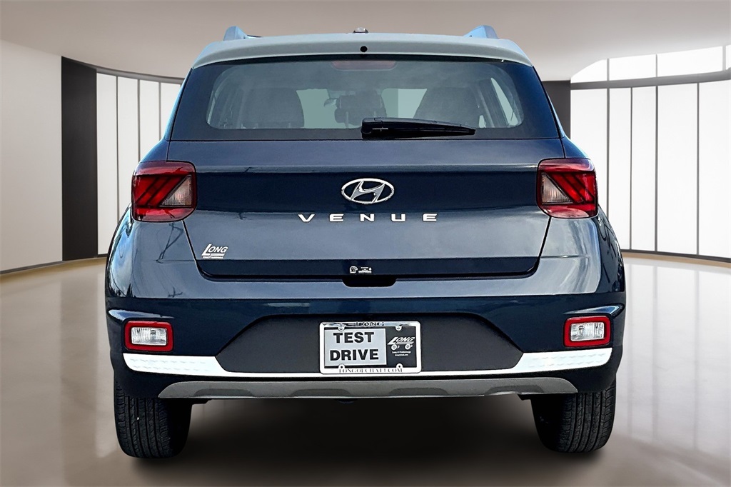2026 Hyundai Venue SEL Image 3 of 13