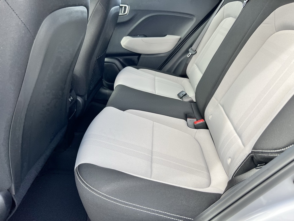 2026 Hyundai Venue SEL Image 6 of 16