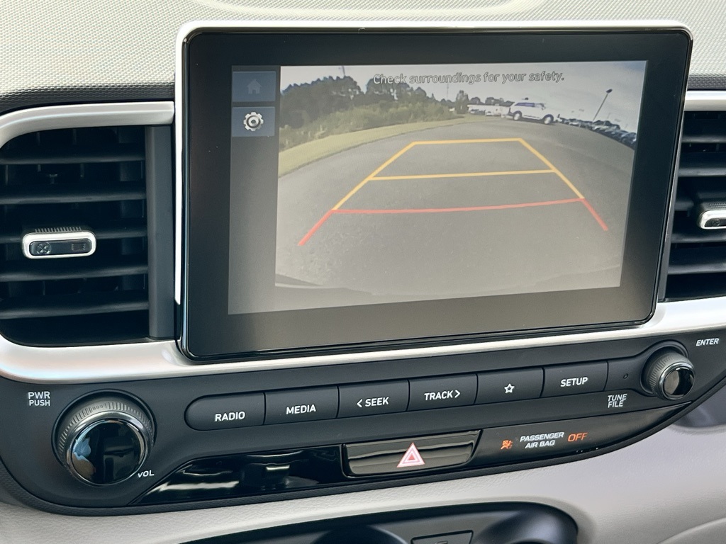 2026 Hyundai Venue SEL Image 9 of 16