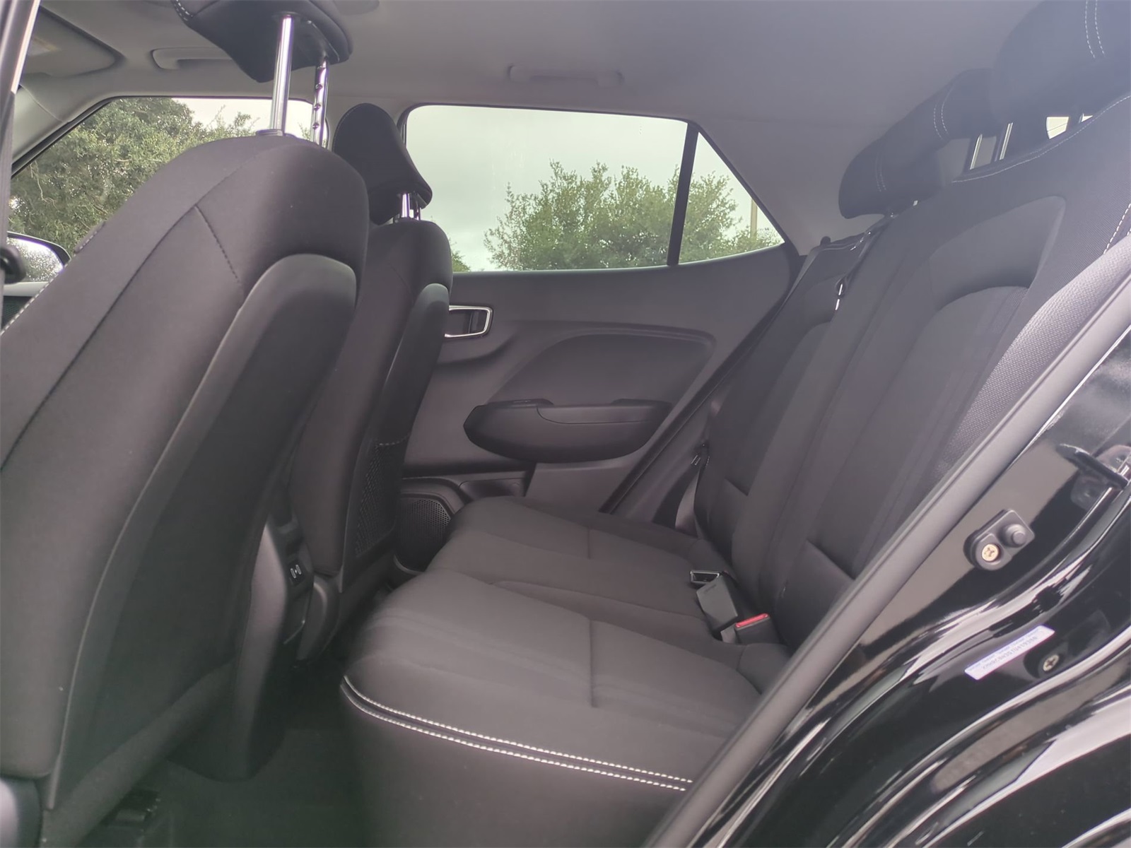 2026 Hyundai Venue SEL Image 12 of 36