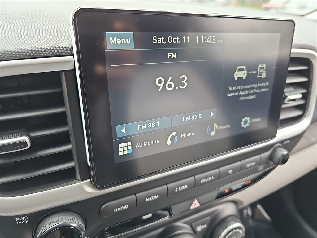 2026 Hyundai Venue SEL Image 21 of 34