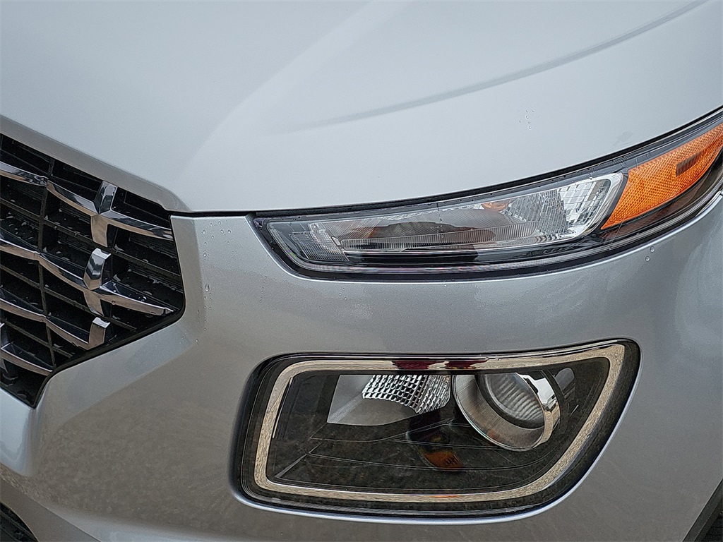 2026 Hyundai Venue SEL Image 26 of 34