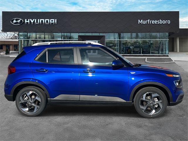 2026 Hyundai Venue SEL Image 4 of 26
