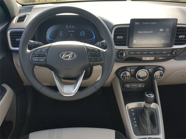 2026 Hyundai Venue SEL Image 11 of 27