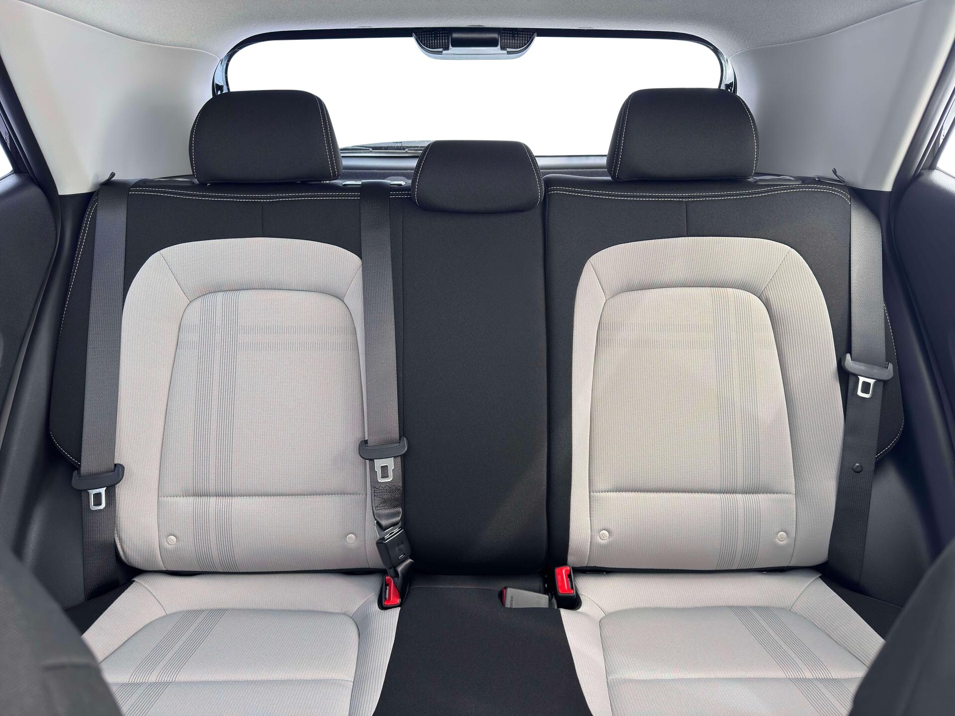 2026 Hyundai Venue SEL Image 13 of 19