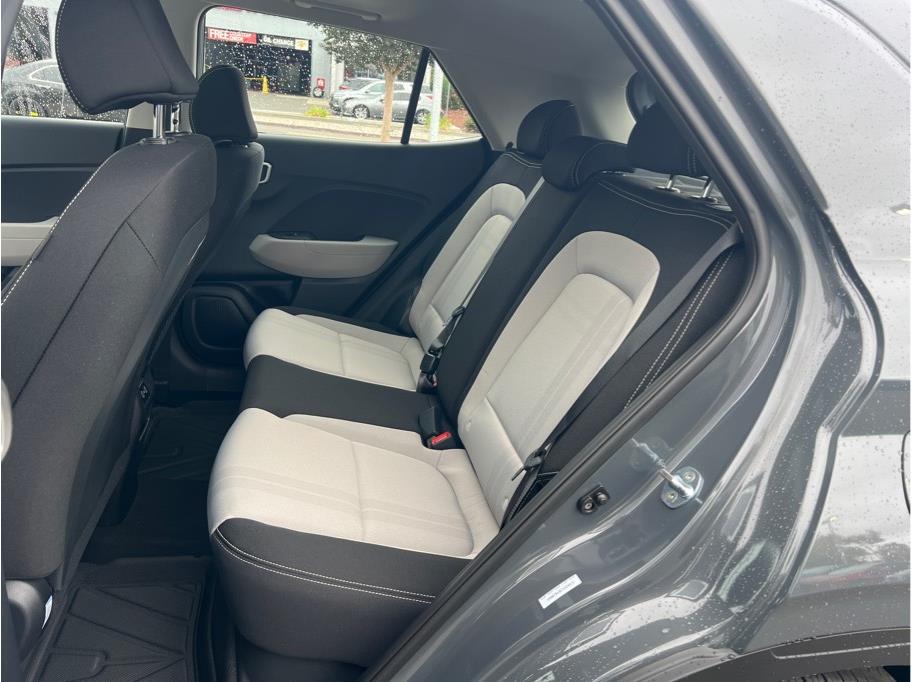 2026 Hyundai Venue SEL Image 14 of 22