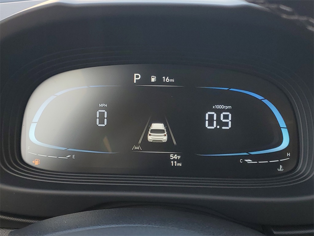 2026 Hyundai Venue SEL Image 14 of 25