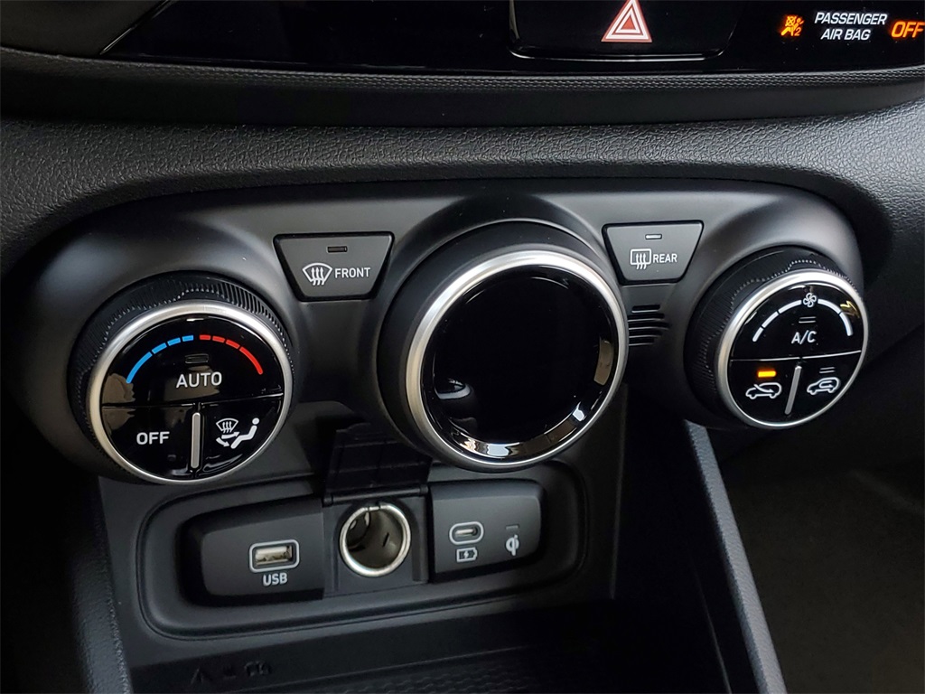 2026 Hyundai Venue SEL Image 24 of 25