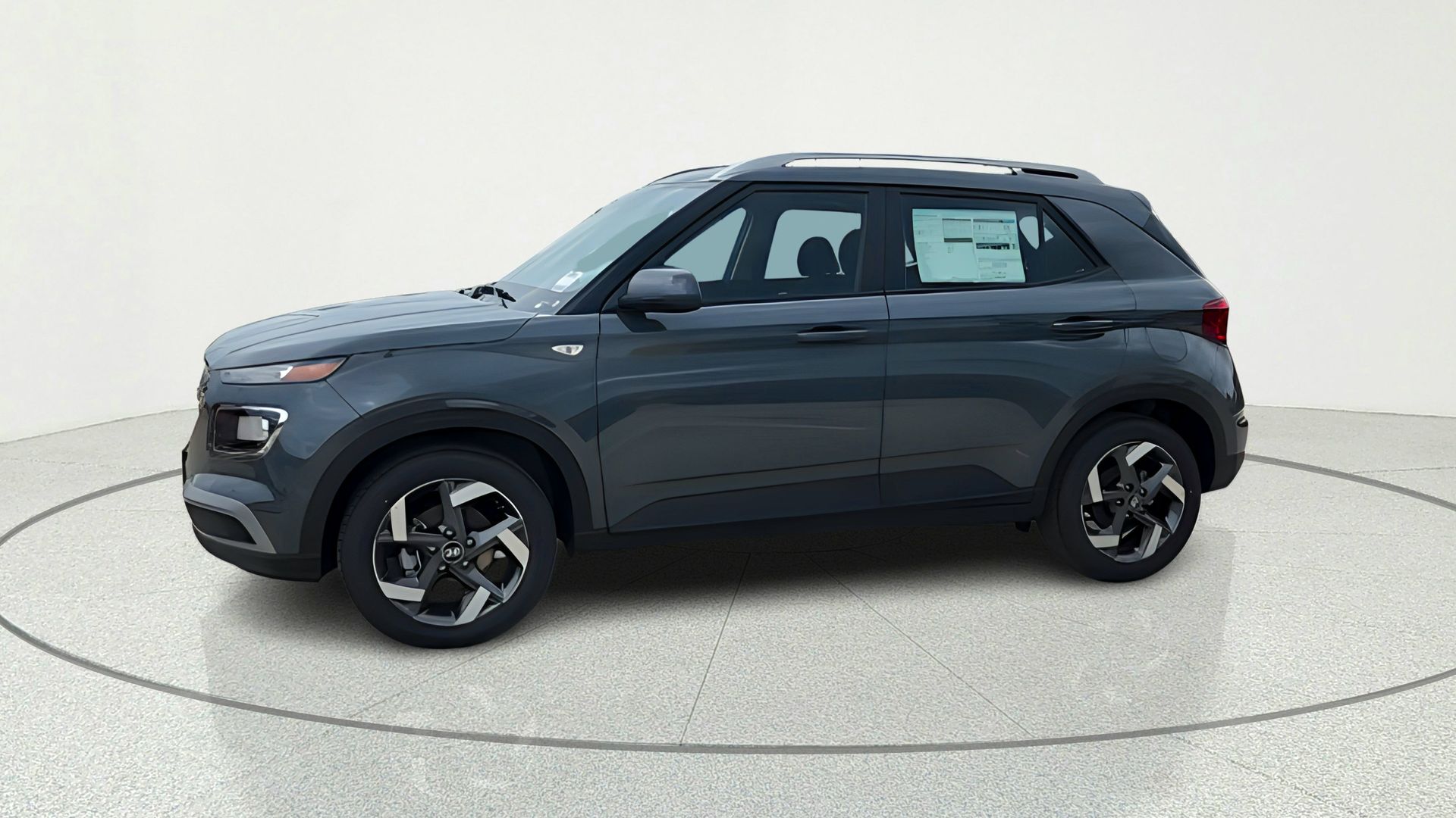 2026 Hyundai Venue SEL Image 1 of 33