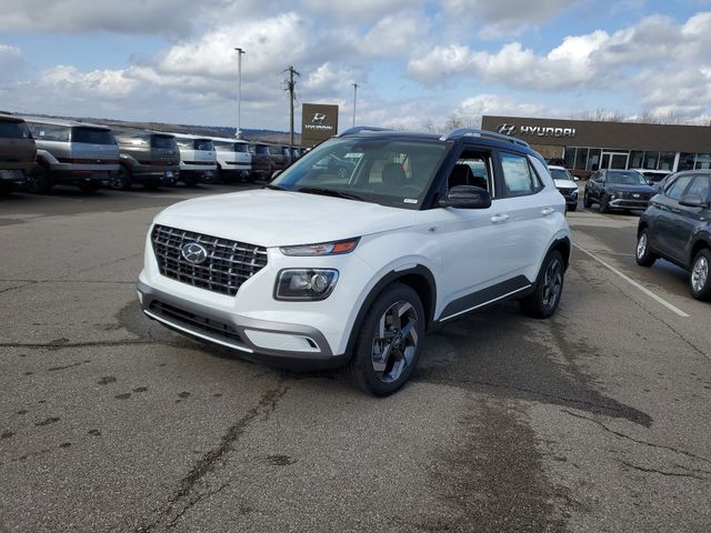 2026 Hyundai Venue SEL Image 1 of 30