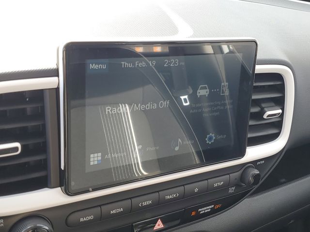 2026 Hyundai Venue SEL Image 14 of 30