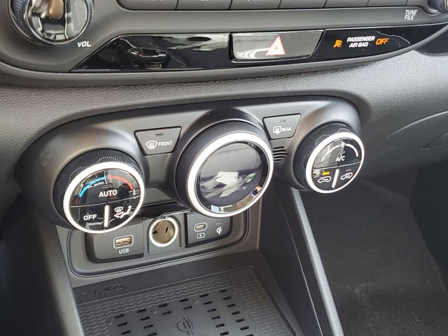 2026 Hyundai Venue SEL Image 20 of 30