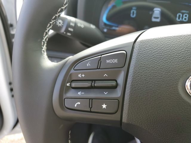 2026 Hyundai Venue SEL Image 25 of 30