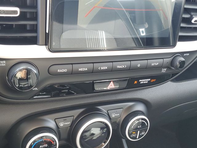 2026 Hyundai Venue SEL Image 15 of 30