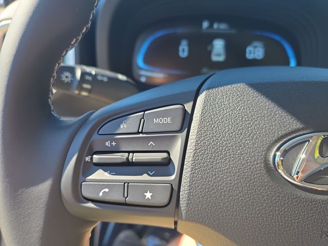 2026 Hyundai Venue SEL Image 37 of 45