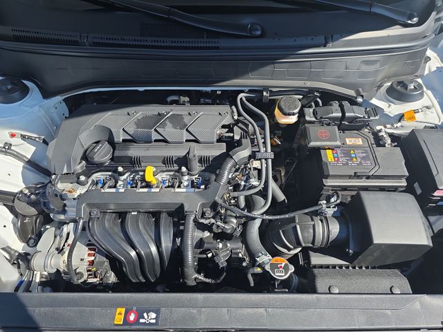 2026 Hyundai Venue SEL Image 16 of 45