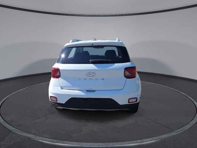 2026 Hyundai Venue SEL Image 10 of 45