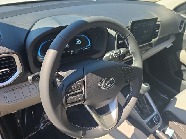2026 Hyundai Venue SEL Image 24 of 45