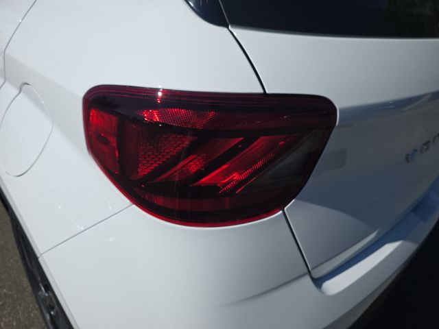 2026 Hyundai Venue SEL Image 39 of 45