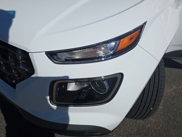 2026 Hyundai Venue SEL Image 35 of 45