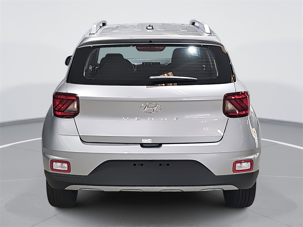 2026 Hyundai Venue SEL Image 6 of 37