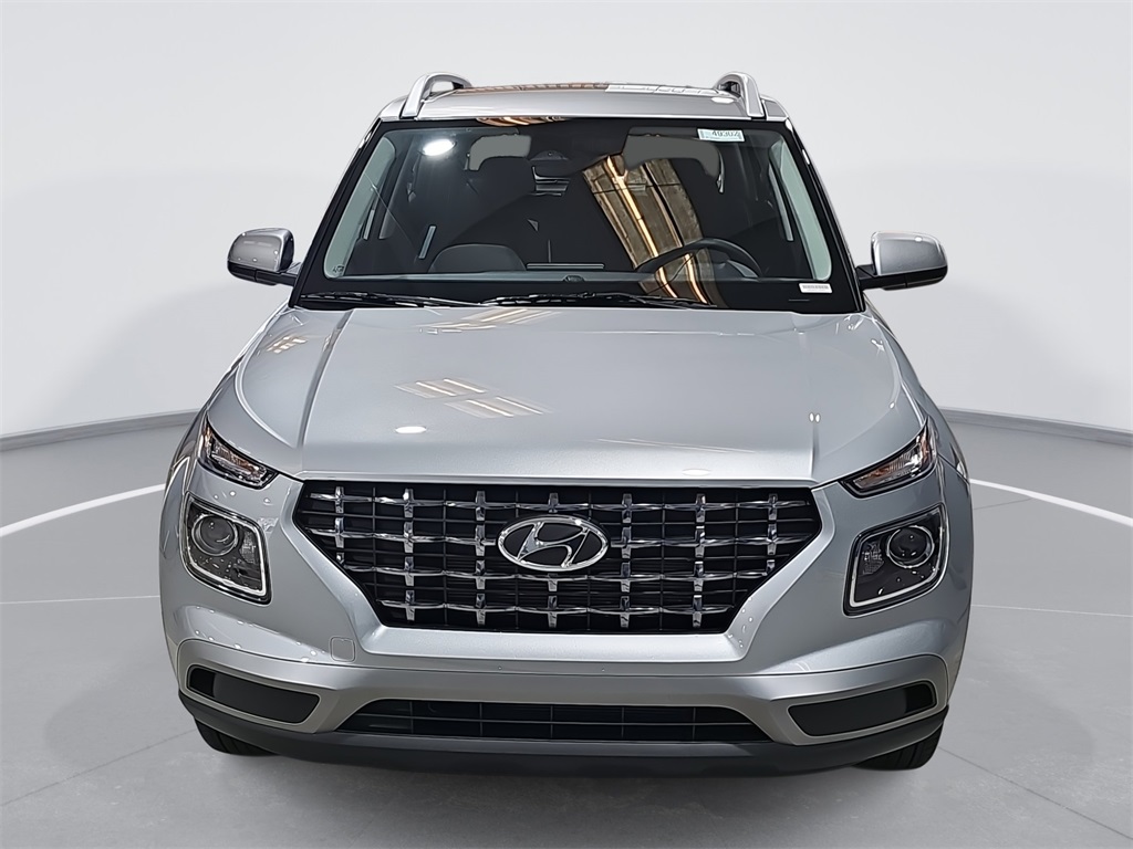 2026 Hyundai Venue SEL Image 2 of 37