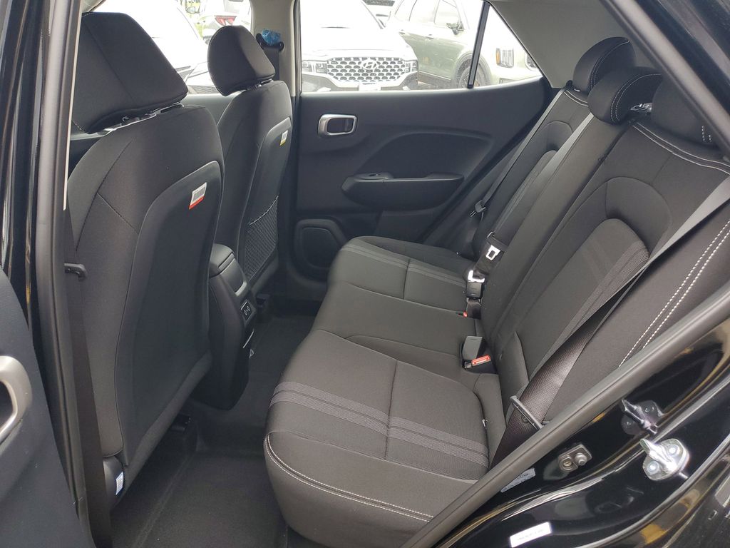 2026 Hyundai Venue SEL Image 12 of 26