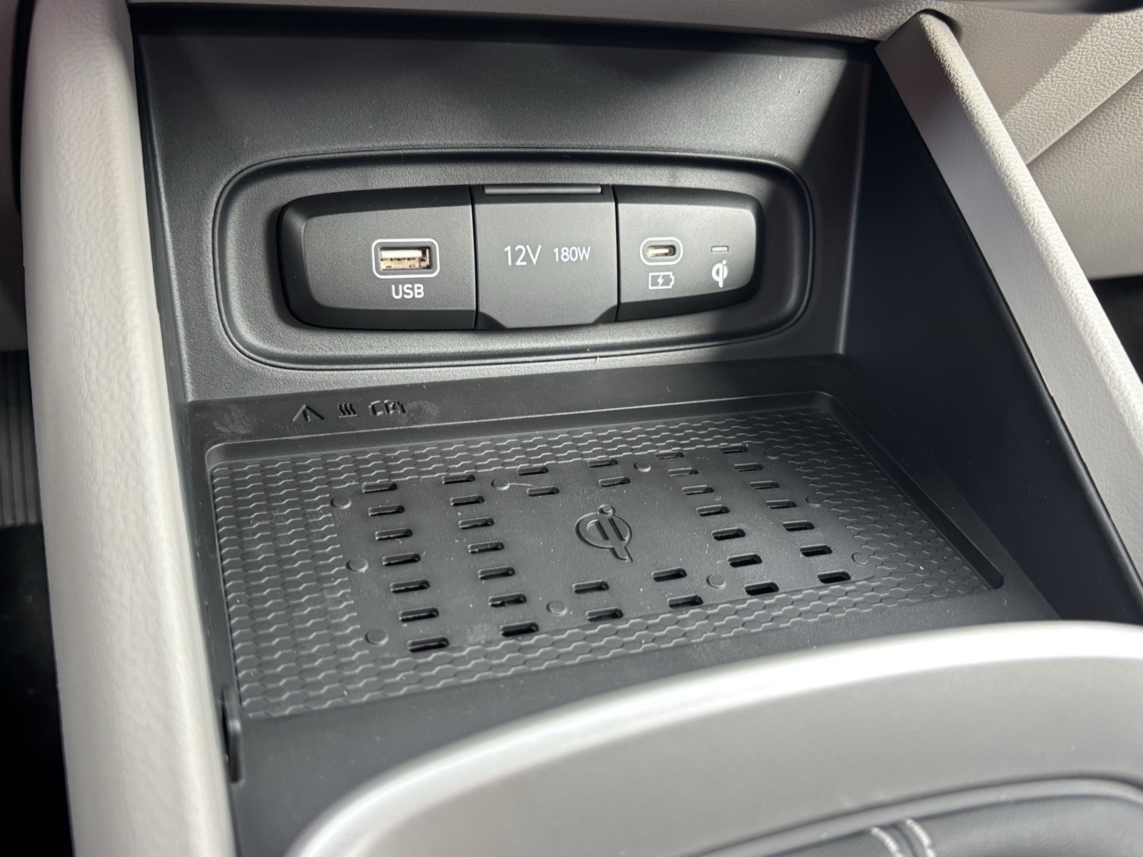 2026 Hyundai Venue SEL Image 23 of 23