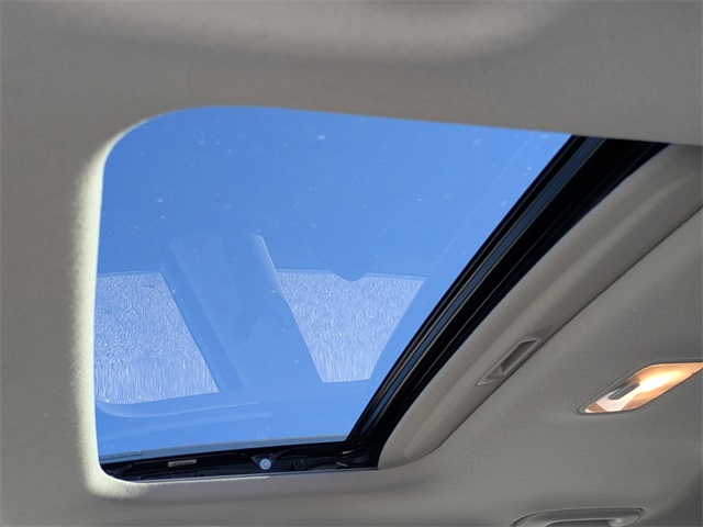 2026 Hyundai Venue SEL Image 26 of 35