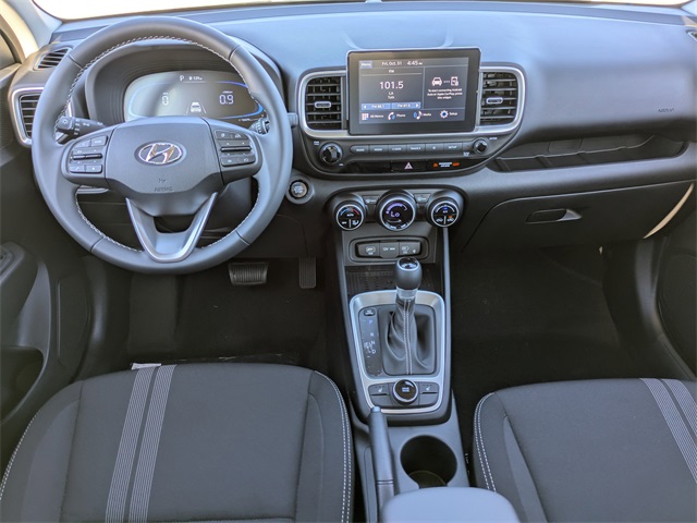 2026 Hyundai Venue SEL Image 14 of 35