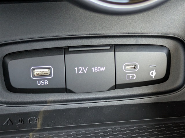 2026 Hyundai Venue SEL Image 28 of 35