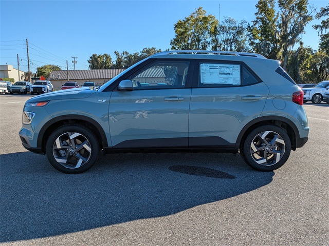 2026 Hyundai Venue SEL Image 10 of 35