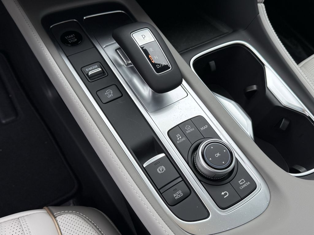 2026 INFINITI QX60 Autograph Image 17 of 26