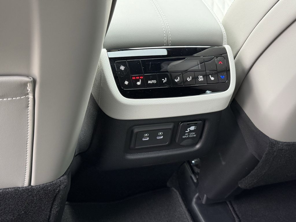 2026 INFINITI QX60 Autograph Image 22 of 26