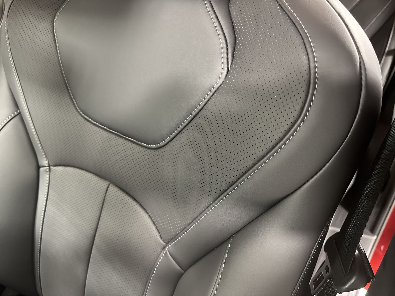 2026 INFINITI QX60 Luxe Image 30 of 34